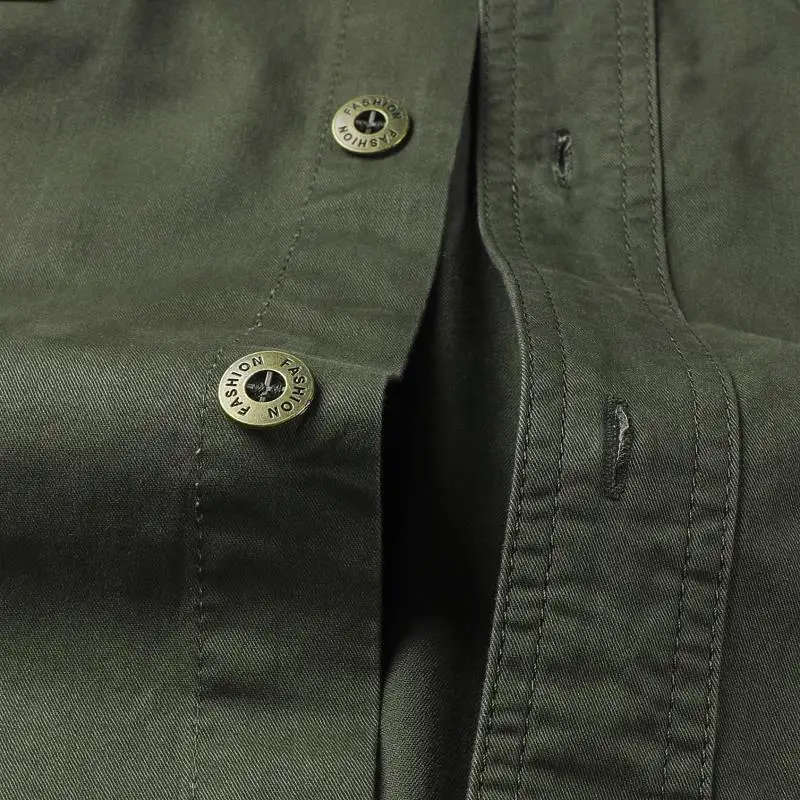 Chemise verte militaire de travail avec deux poches style cargo – Image 2