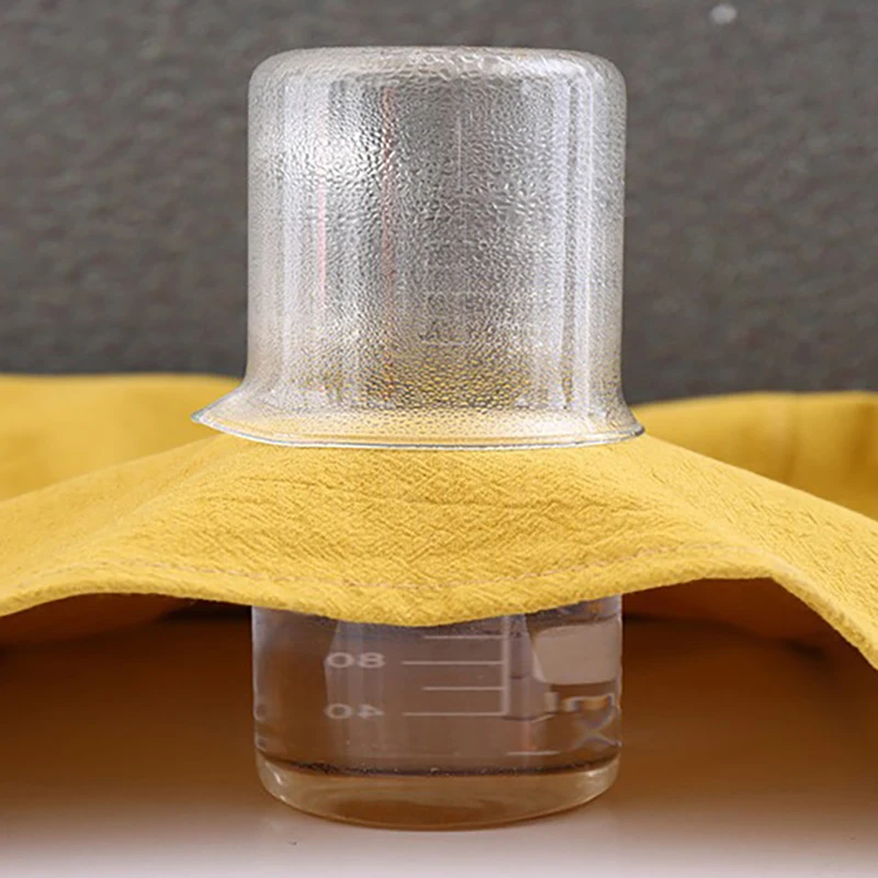 Tablier de cuisine jaune avec poche centrale – Image 2